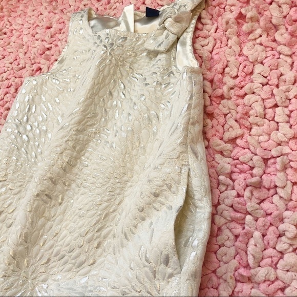 Girls sleeveless formal dress - Picture 7 of 8